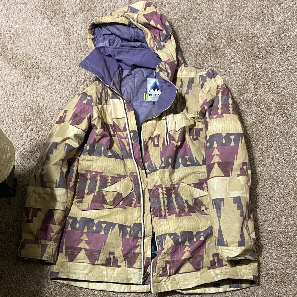 Burton Puffer Jacket in Purple and Tan